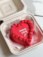 Load image into Gallery viewer, Valentine Lunch Box Cake