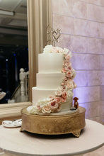 Load image into Gallery viewer, Wedding Cakes