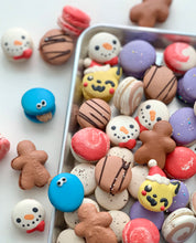 Load image into Gallery viewer, Holiday Macaron Set