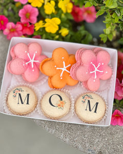 Mother’s Day Macaron Set Preorder