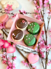 Load image into Gallery viewer, Valentine&#39;s Macaron Set | Dubai Chocolate Macaron
